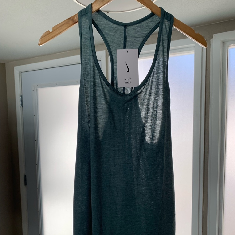 NWT Nike CQ8826 Blue Yoga Tank